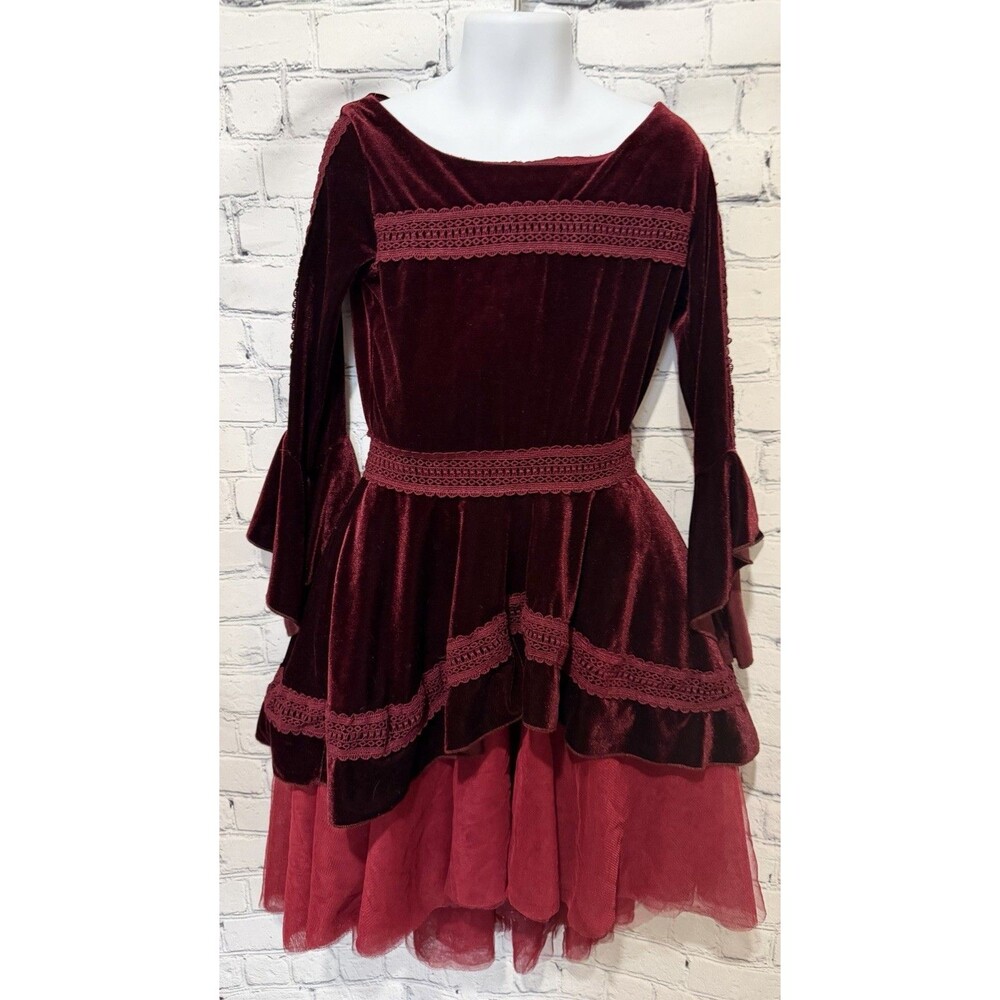 Beautiful Renaissance Style Burgundy Mia Joy Girls Size 7 Dress